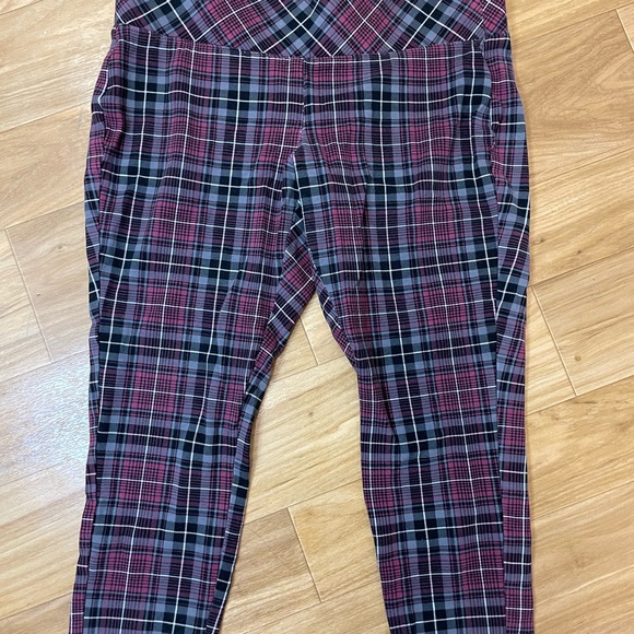TORRID Tartan Plaid Pixie Pull On Pants Size L - Picture 4 of 5